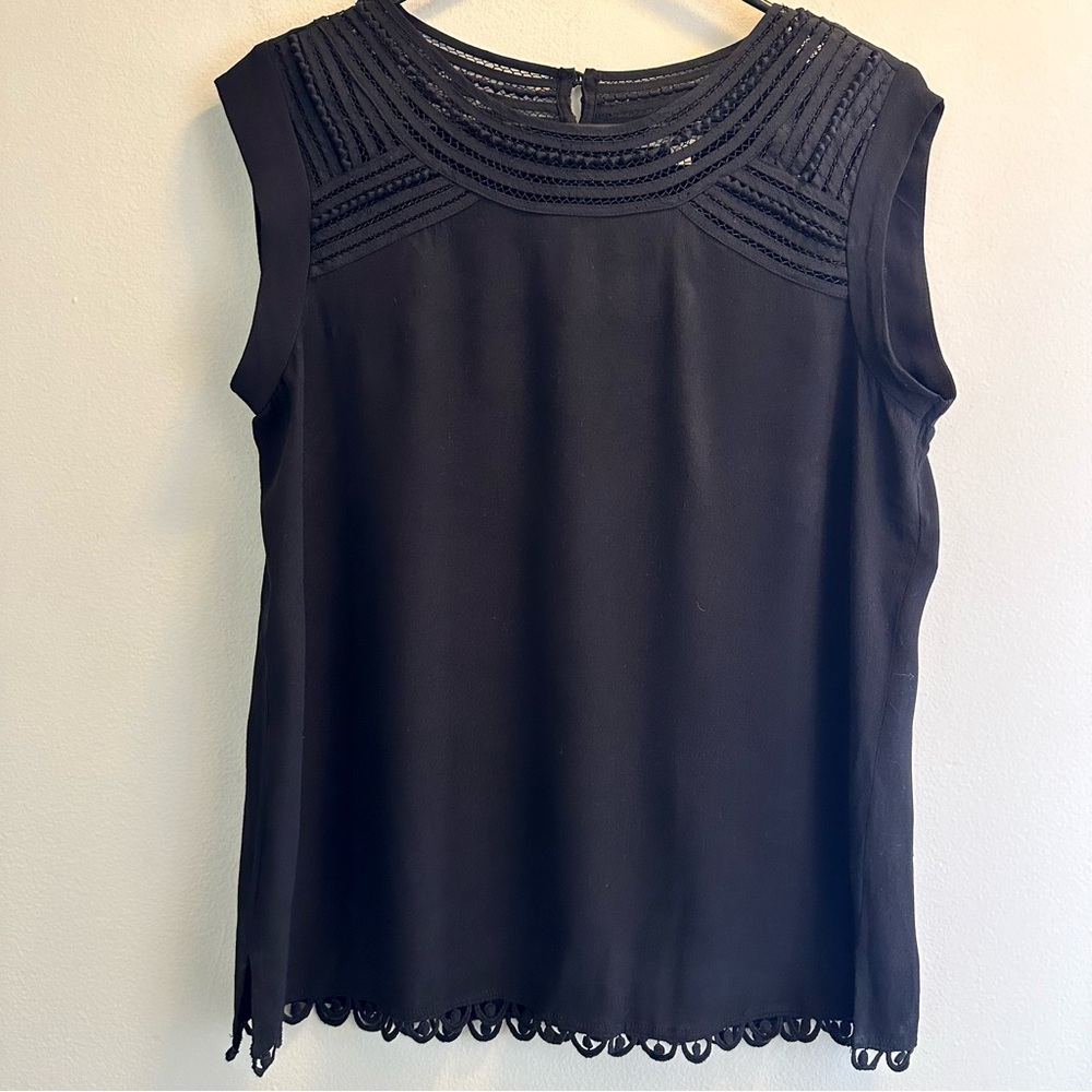Meadow Rue Anthropologie Women's Norelle Black Lace Trim Slinky Rayon Top Size M